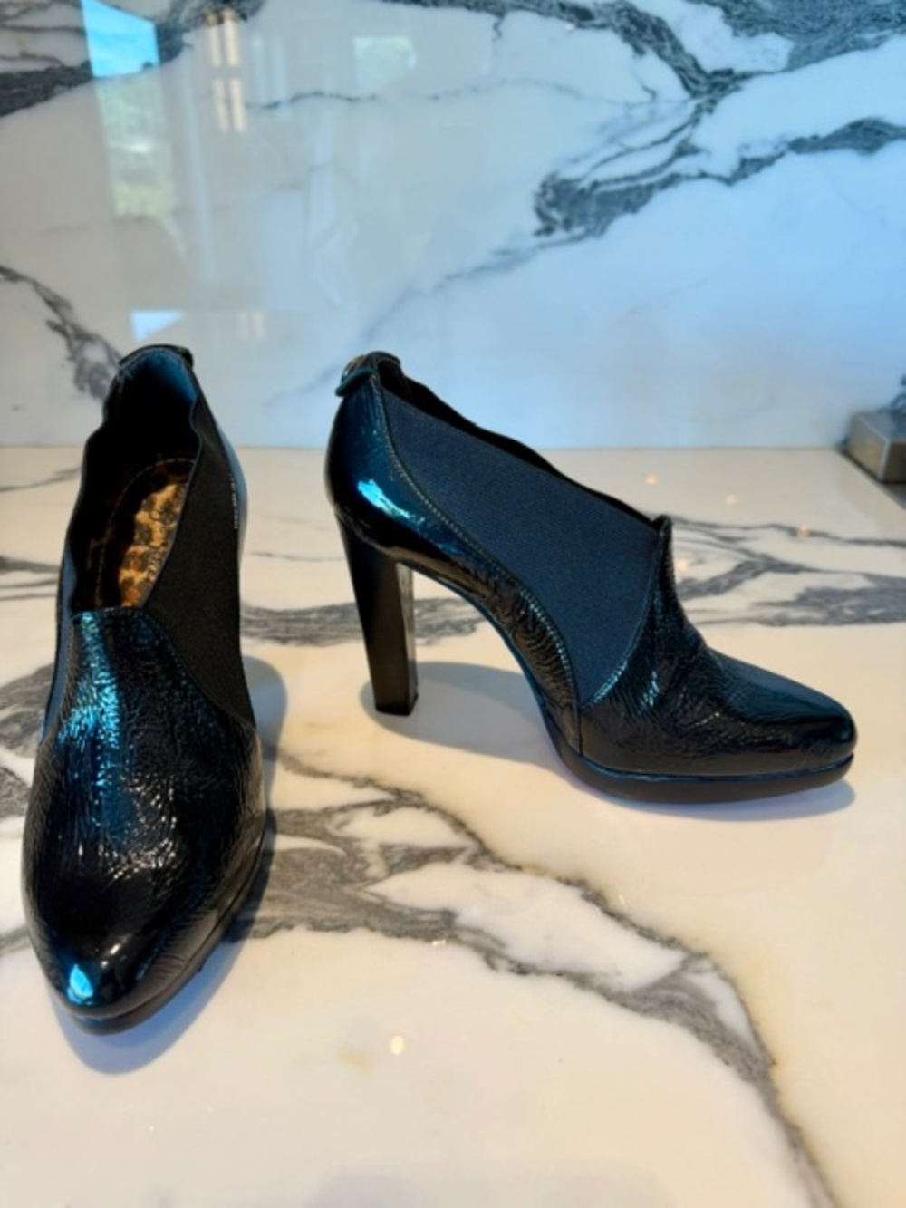 Vintage "Sergio Zelcer" Brazil. Patent Leather Pump